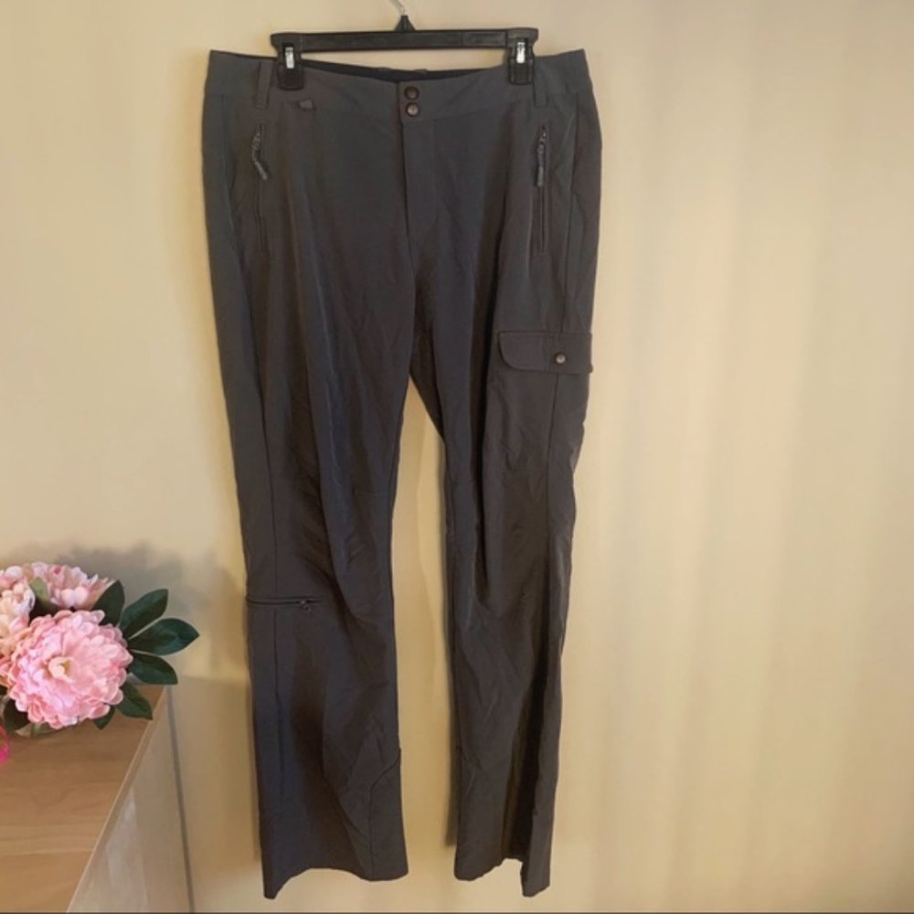 Athleta Cargo Pants 12T